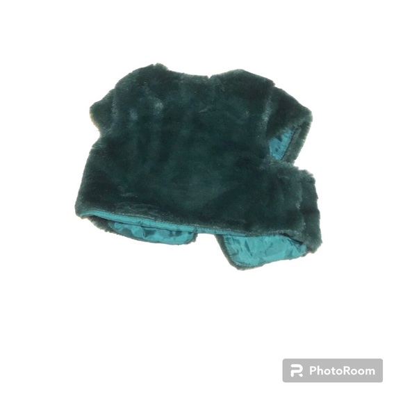 Biscotti•Green Faux Fur Vest - Picture 7 of 7